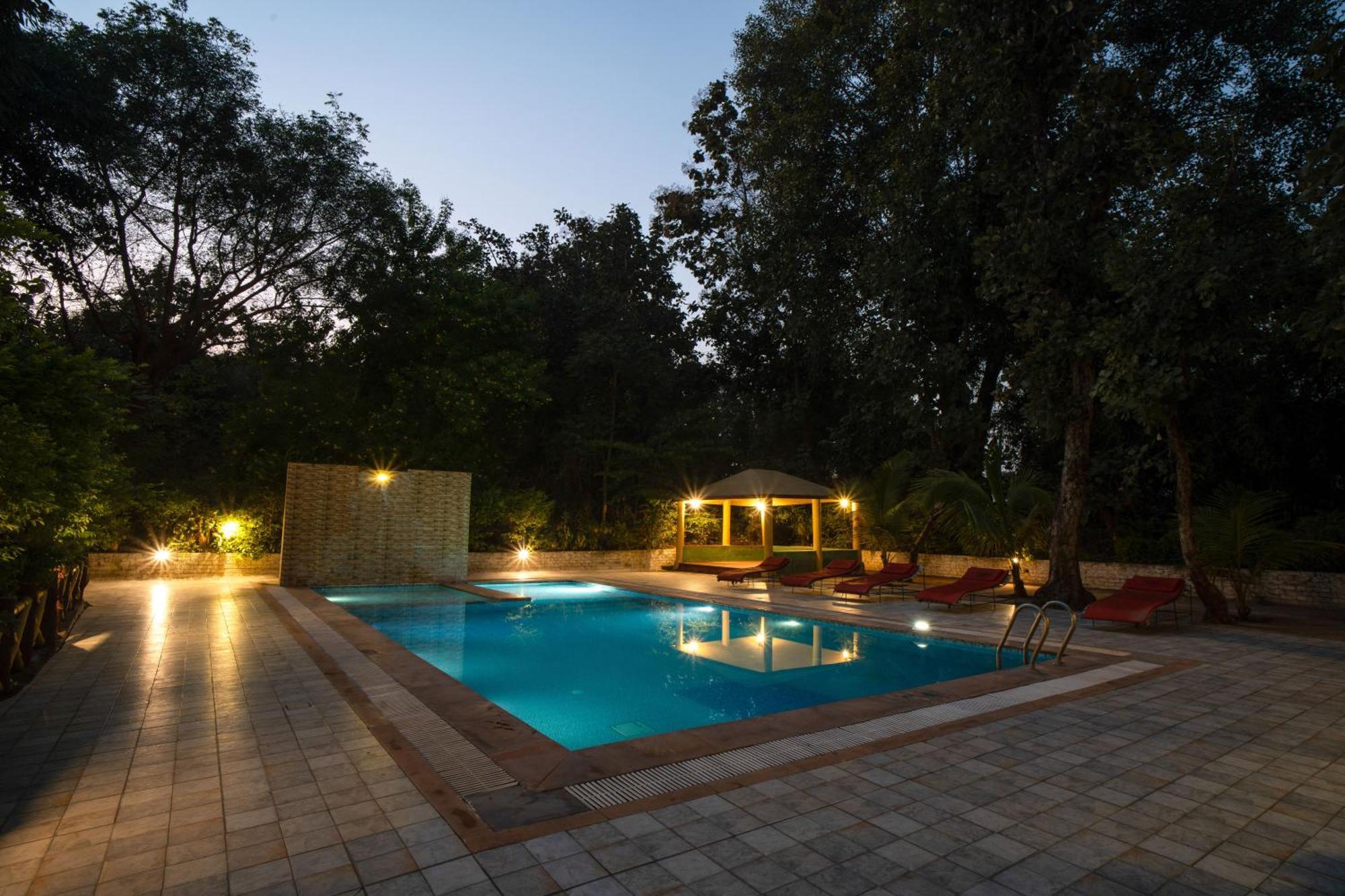 Hotel Treebo Premium Mowgli'S Den, Pench Khawāsa Exterior foto