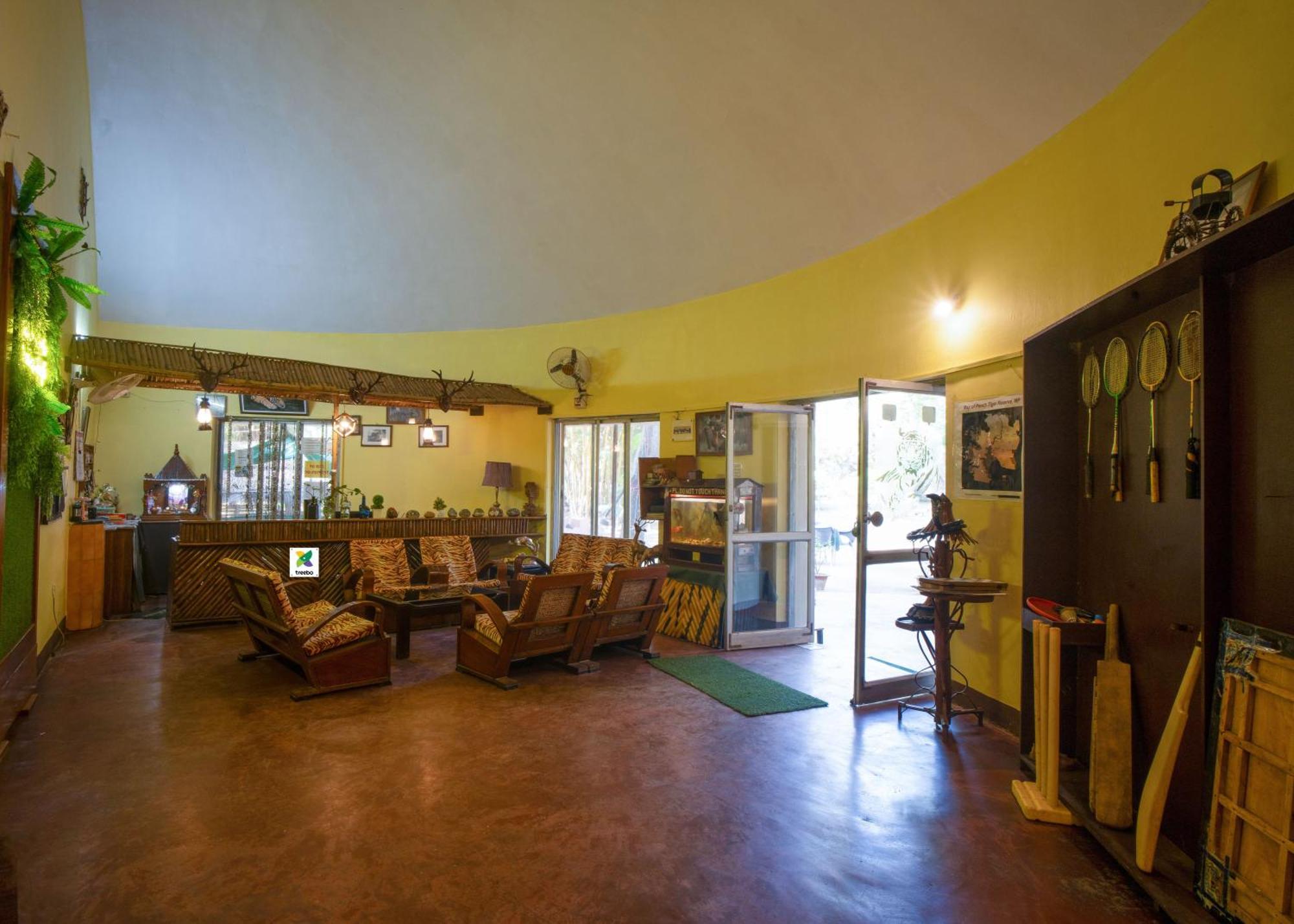 Hotel Treebo Premium Mowgli'S Den, Pench Khawāsa Exterior foto