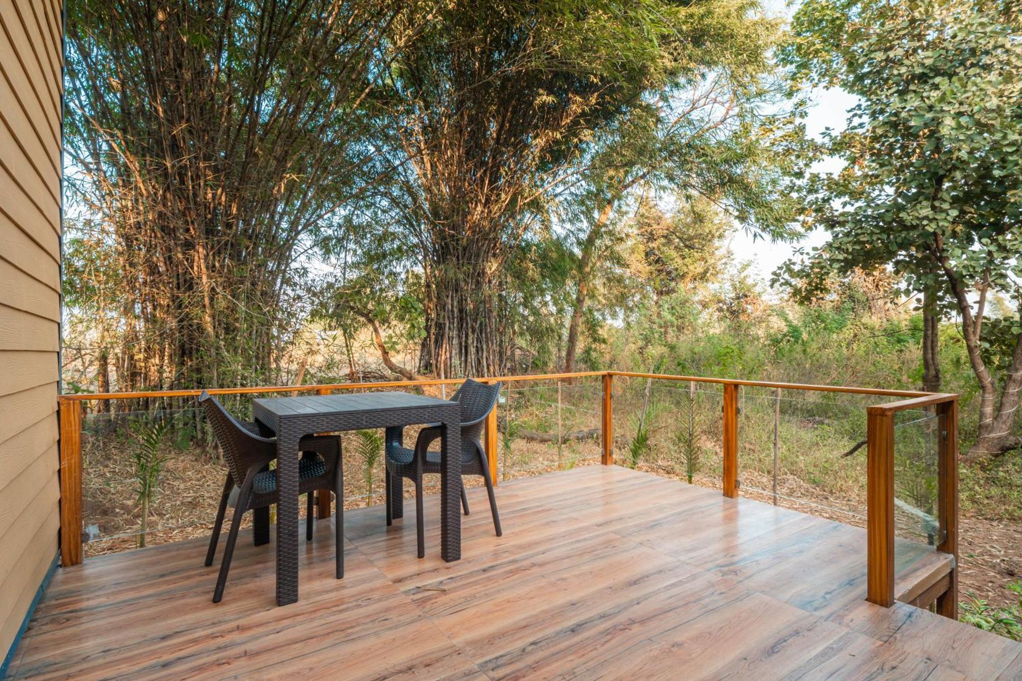 Hotel Treebo Premium Mowgli'S Den, Pench Khawāsa Exterior foto