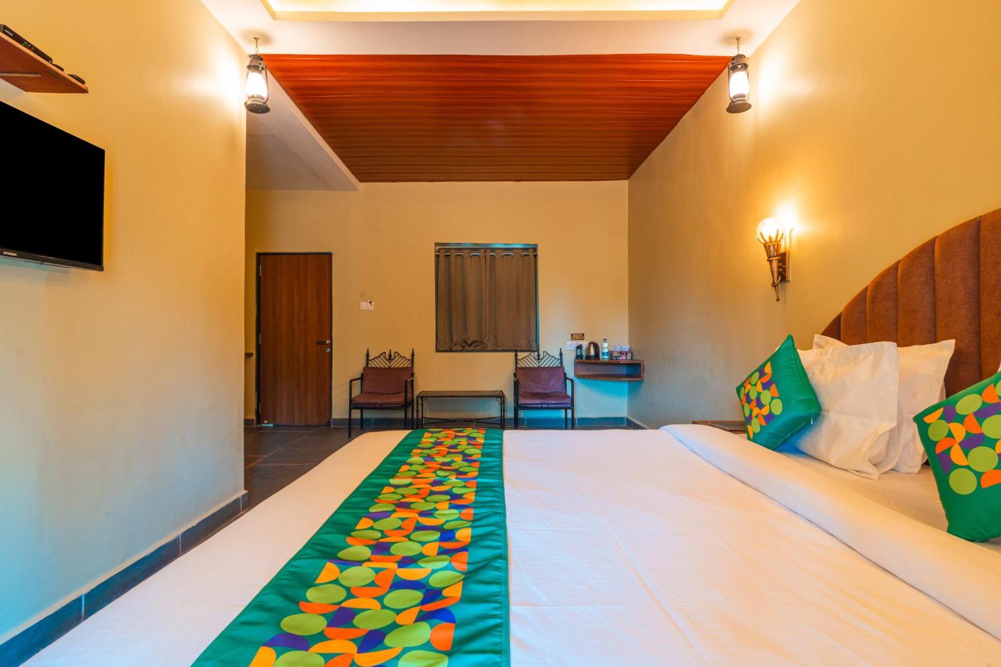 Hotel Treebo Premium Mowgli'S Den, Pench Khawāsa Exterior foto