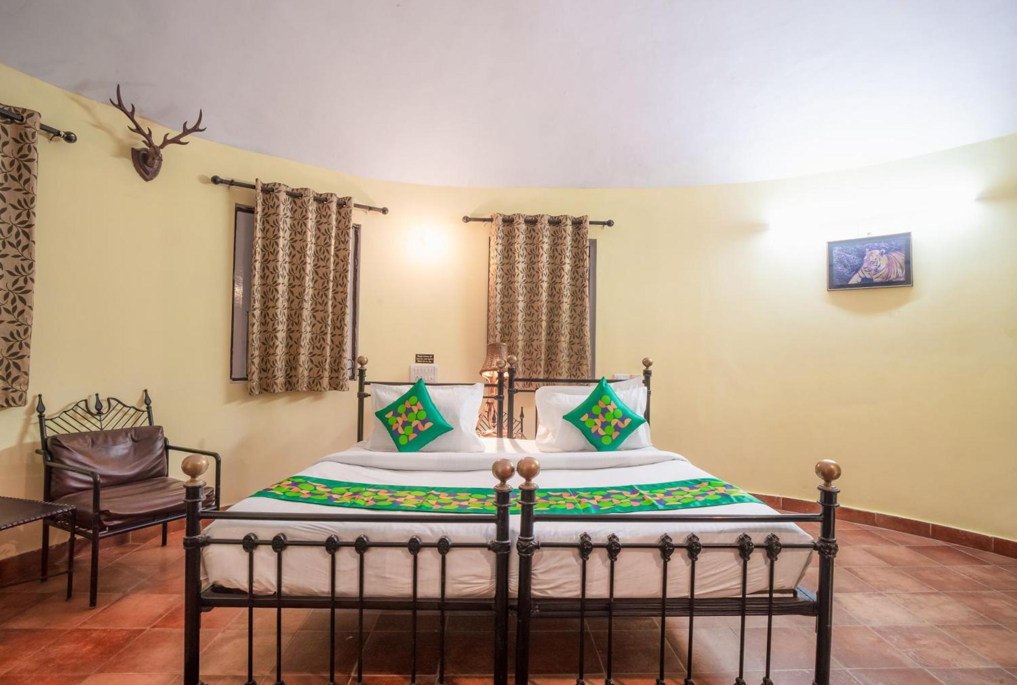 Hotel Treebo Premium Mowgli'S Den, Pench Khawāsa Exterior foto